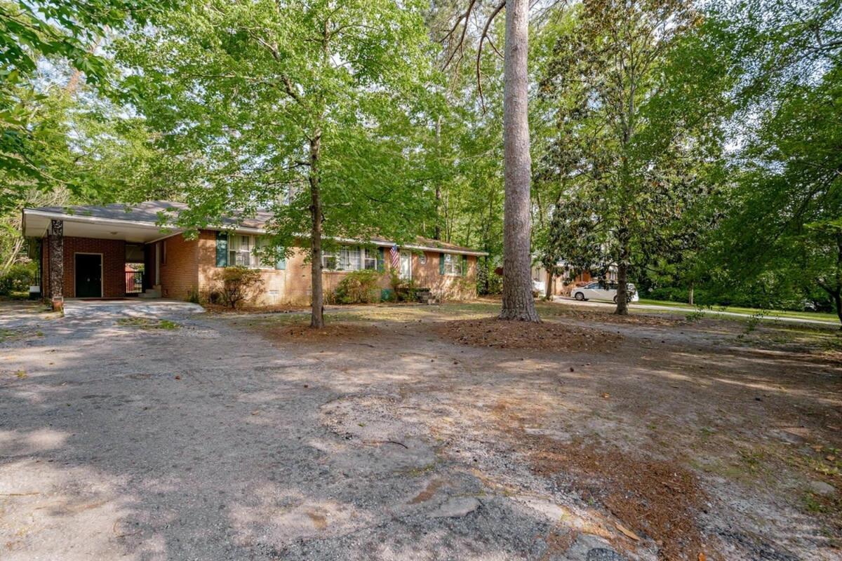5 Mins To Fort Jackson - The Wooded Hilltop Ranch Columbia Exterior photo
